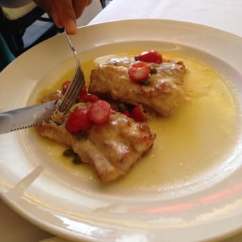 Bella Luna - Mahi in a lemon wine sauce - Italian Near Me - Aventura, Florida Bella Luna - Mahi in a lemon wine sauce - Italian Near Me - Aventura, Florida