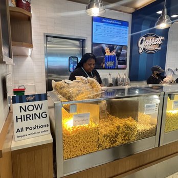 Garrett Popcorn Shops - Popcorn Shops Near Me - Chicago, Illinois Garrett Popcorn Shops - Popcorn Shops Near Me - Chicago, Illinois