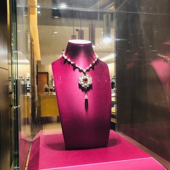 Rodeo Drive - Beautiful jewelry - Local Flavor Near Me