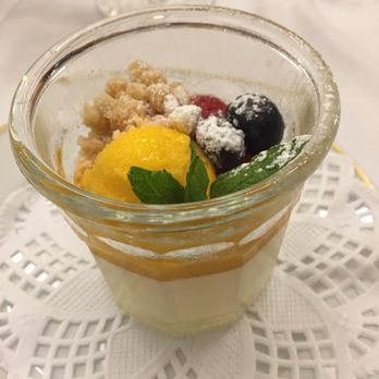 Cañete - An interesting version of cheesecake - Tapas/Small Plates Near Me - Barcelona, B