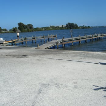 Claude Edge Front St Park - Great boat ramp - Parks Near Me - Melbourne, Florida