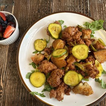 Oakhurst Café - Chicken and Biscuits with a side of fruit - Breakfast & Brunch Near Me - Charlottesville, Virginia Oakhurst Café - Chicken and Biscuits with a side of fruit - Breakfast & Brunch Near Me - Charlottesville, Virginia