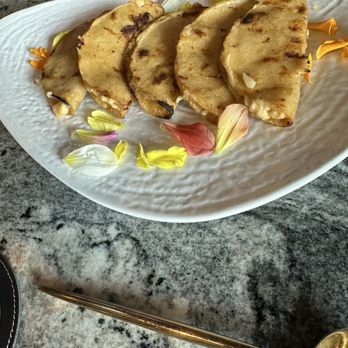RU Restaurant - Lobster taco - Breakfast & Brunch Near Me - McAllen, Texas