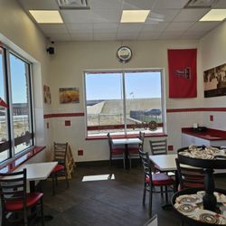 Shipley Do-Nuts - Inside