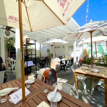 Brava Garden Eatery - Covered patio before the crowd arrived - Wine Bars Near Me - Pleasanton, California Brava Garden Eatery - Covered patio before the crowd arrived - Wine Bars Near Me - Pleasanton, California