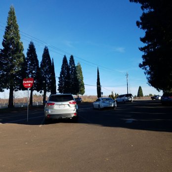 Boa Vista Orchards - Parking lot - Fruits & Veggies Near Me - Placerville, California Boa Vista Orchards - Parking lot - Fruits & Veggies Near Me - Placerville, California