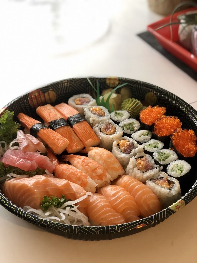 AZUMI SUSHI 65 Photos & 43 Reviews 5516 Lawerence Avenue E