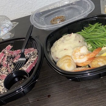 Fargo's Steak House - Seared ahi and shrimp with scallops - Steakhouses Near Me - Payson, Arizona