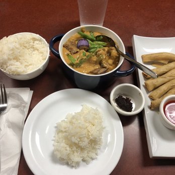 Summer House - Thai Near Me - Toronto, Ontario
