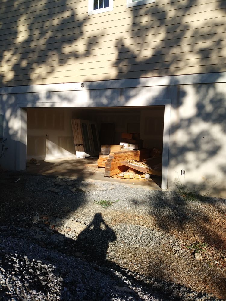 TOP NOTCH GARAGE DOORS Updated March 2024 32 Photos Asheville