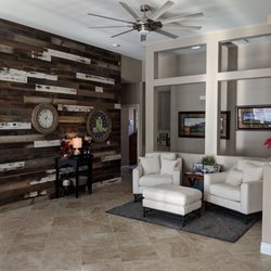 Poppa's Barn - Love the owners of Poppa's Barn! Helped us in selecting our beautiful accent wall. Great customer service. Highly recommend them!