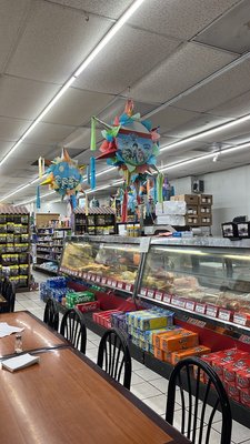 Mercado Acapulco Y Taqueria by null