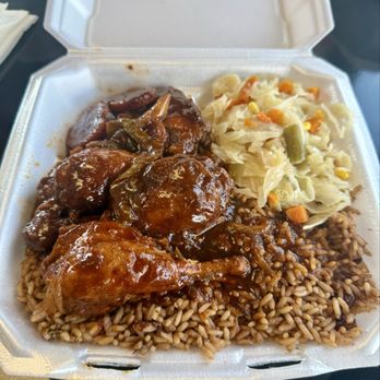 876 Island Cuisine - Brown stew chicken with cabbage and rice - Caribbean Near Me - Martinez, Georgia 876 Island Cuisine - Brown stew chicken with cabbage and rice - Caribbean Near Me - Martinez, Georgia