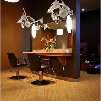 Studio Booth - A Glimpse inside Studio Booth - Hair Salons Near Me - Pittsburg, Pennsylvania