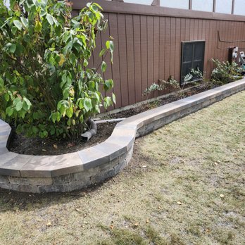 Q’S Lawncare - Landscaping Near Me - DeKalb, Illinois