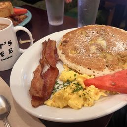 Granola, Banana Pancakes.