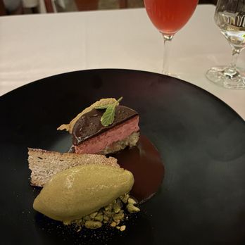 Elizabeth's on L - Dessert - Venues & Event Spaces Near Me - Washington, DC, District of Columbia