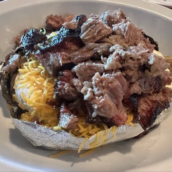 The County Line - Brisket baked potato - Barbeque Near Me - Austin, Texas