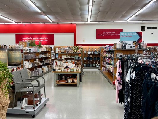 TJ MAXX - Updated January 2026 - 79 Photos & 27 Reviews - 3504 S