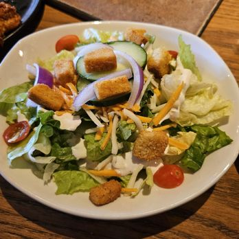 Outback Steakhouse - HOUSE SALAD - Steakhouses Near Me - Winter Park, Florida