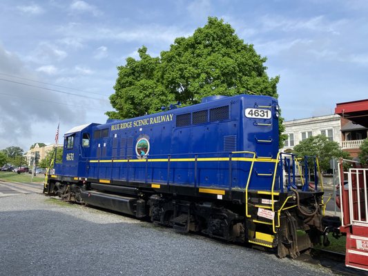Blue Ridge Scenic Railway by null
