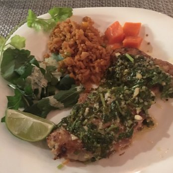 George's - Pretty is as pretty tastes. Sorry ass Sea Bass. - Mexican Near Me - San José del Cabo, BCS