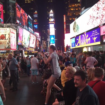 Times Square - Lights are everywhere - Landmarks & Historical Buildings Near Me - New York, New York Times Square - Lights are everywhere - Landmarks & Historical Buildings Near Me - New York, New York