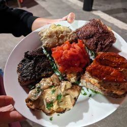 La Taverna del Vicolo - Different fillings on toasted bread