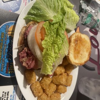 Lou's Diner - Pastrami Burger - Diners Near Me - Las Vegas, Nevada Lou's Diner - Pastrami Burger - Diners Near Me - Las Vegas, Nevada