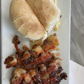Nick's Place Express - Breakfast Sandwich W/ home Fries - Breakfast & Brunch Near Me - Kenmore, New York