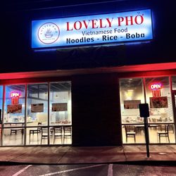 Lovely Pho - Outside