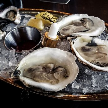 Solera - Oysters with rose mignonette - Lounges Near Me - Honolulu, Hawaii