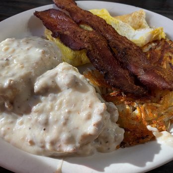 The Finishline Cafe - Biscuits and gravy with eggs, hash browns and bacon - Cafes Near Me - Gering, Nebraska The Finishline Cafe - Biscuits and gravy with eggs, hash browns and bacon - Cafes Near Me - Gering, Nebraska