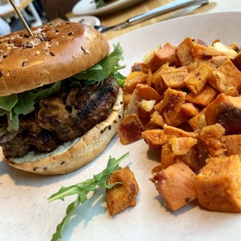 True Food Kitchen - Grass-fed Burger - Vegetarian Near Me - Pasadena, California True Food Kitchen - Grass-fed Burger - Vegetarian Near Me - Pasadena, California