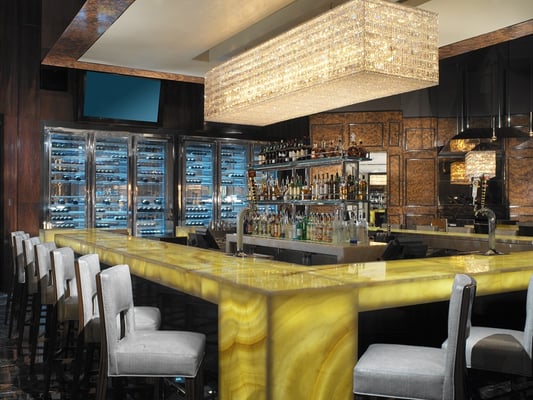 Hank's Fine Steaks & Martinis by null