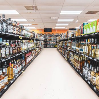 Zipps Liquor- Willis - a wide aisle of liquor bottles - Beer, Wine & Spirits Near Me - Willis, Texas Zipps Liquor- Willis - a wide aisle of liquor bottles - Beer, Wine & Spirits Near Me - Willis, Texas