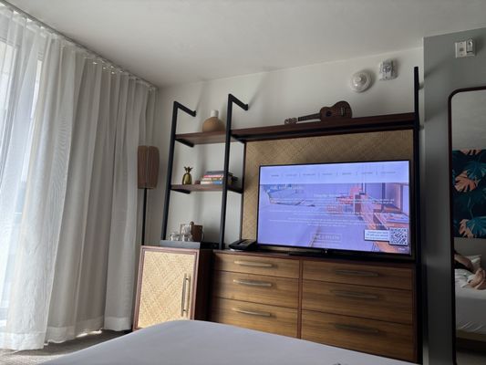 The Laylow Waikiki, Autograph Collection by null