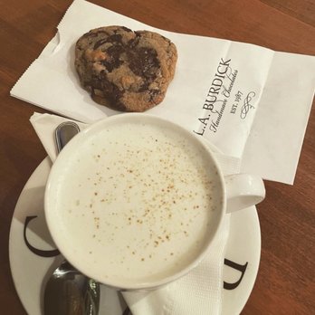 L.A. Burdick Handmade Chocolates - White hot chocolate with chocolate chip cookie - Desserts Near Me - Chicago, Illinois