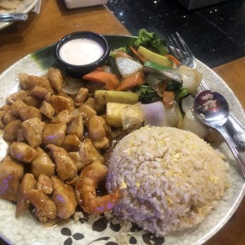 Volcano Steak & Sushi - Better view lol look at my one shrimp that slipped in - Japanese Near Me - Duluth, Georgia