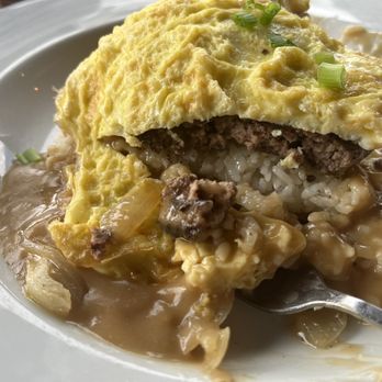 Lulu's Waikiki - Loco Moco - Burgers Near Me - Honolulu, Hawaii