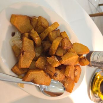 Empire Steak House - Home Fries for 2 - Steakhouses Near Me - Honolulu, Hawaii