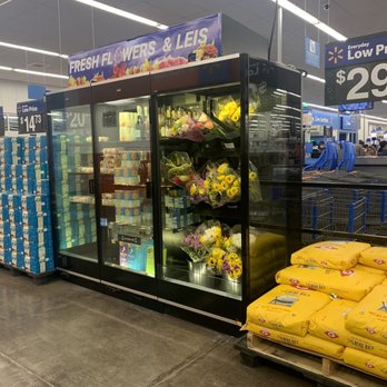 Walmart - Leis & flowers & macadamian nut snacks. Open 6am-11pm but going at off peak hours is worth it. - Grocery Near Me - Kailua Kona, Hawaii Walmart - Leis & flowers & macadamian nut snacks. Open 6am-11pm but going at off peak hours is worth it. - Grocery Near Me - Kailua Kona, Hawaii