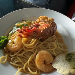 Lobster spaghetti