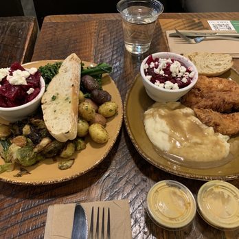 Urban Plates - Salad Near Me - Pasadena, California
