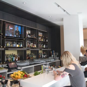 Andaz Ottawa Byward Market - Hotels Near Me - Ottawa, Ontario