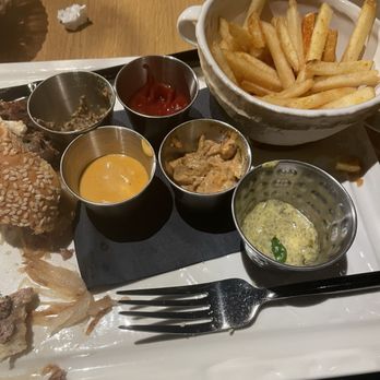 Surreal Global Kitchen - Burger - Bars Near Me - Arlington, Virginia