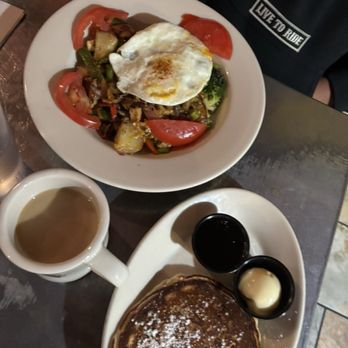 Goldy's Breakfast Bistro - Veggie breakfast stir fry and pancakes - Breakfast & Brunch Near Me - Boise, Idaho