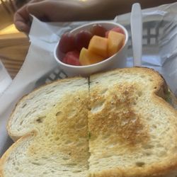 Sweet Magnolias Cafe & Bakery