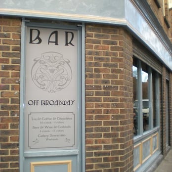 Off Broadway - Cocktail Bars Near Me - London, XGL Off Broadway - Cocktail Bars Near Me - London, XGL