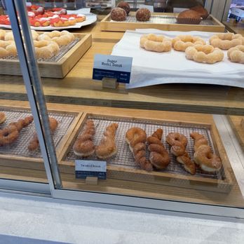Paris Baguette - Bakeries Near Me - Long Branch, New Jersey